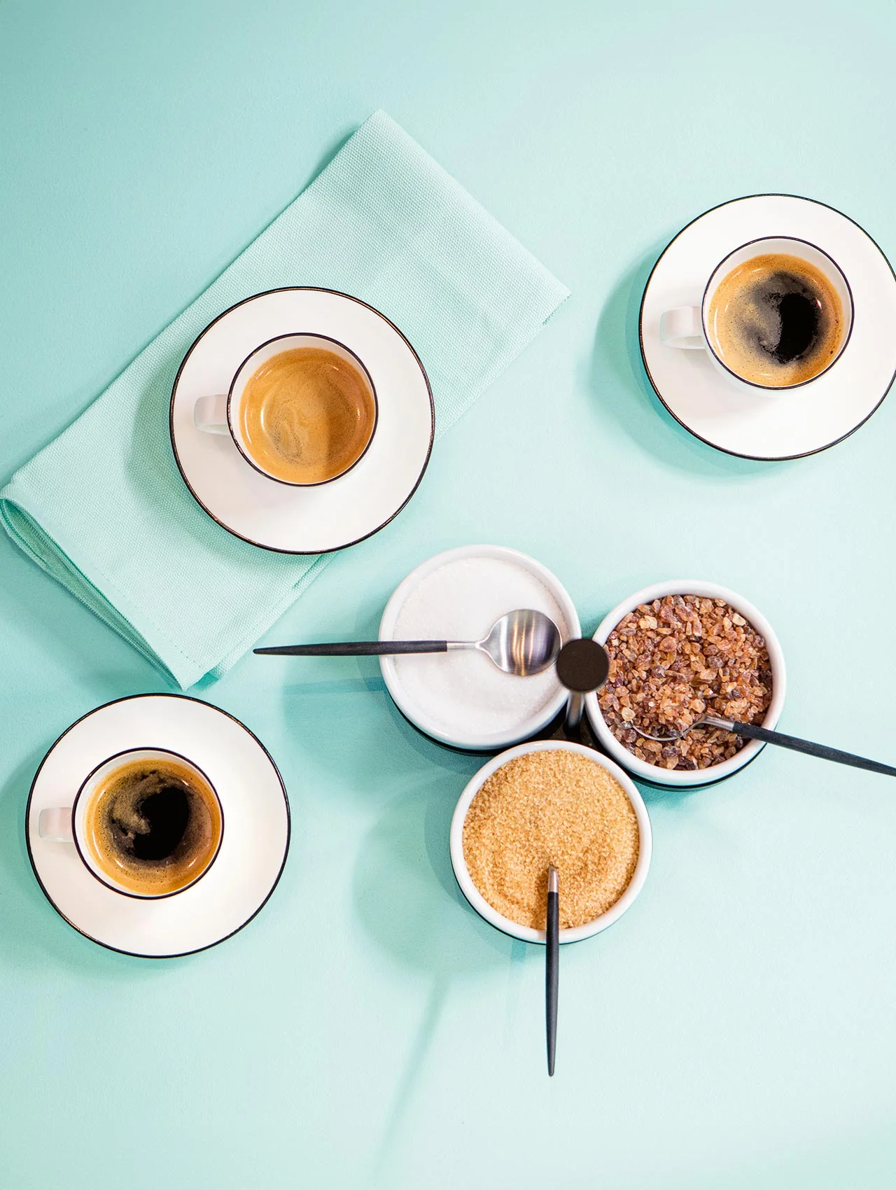 cappuccinotasse mit unterteller, ligne noire - Image 2
