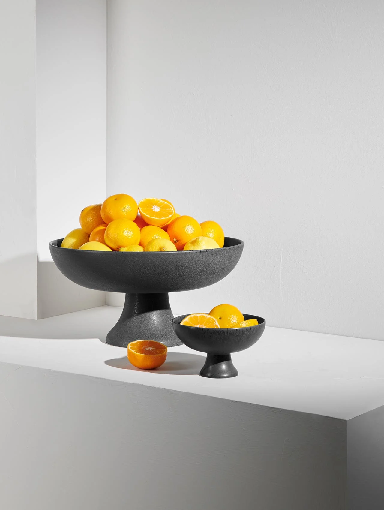 obstschale auf fuß, black iron - Image 2