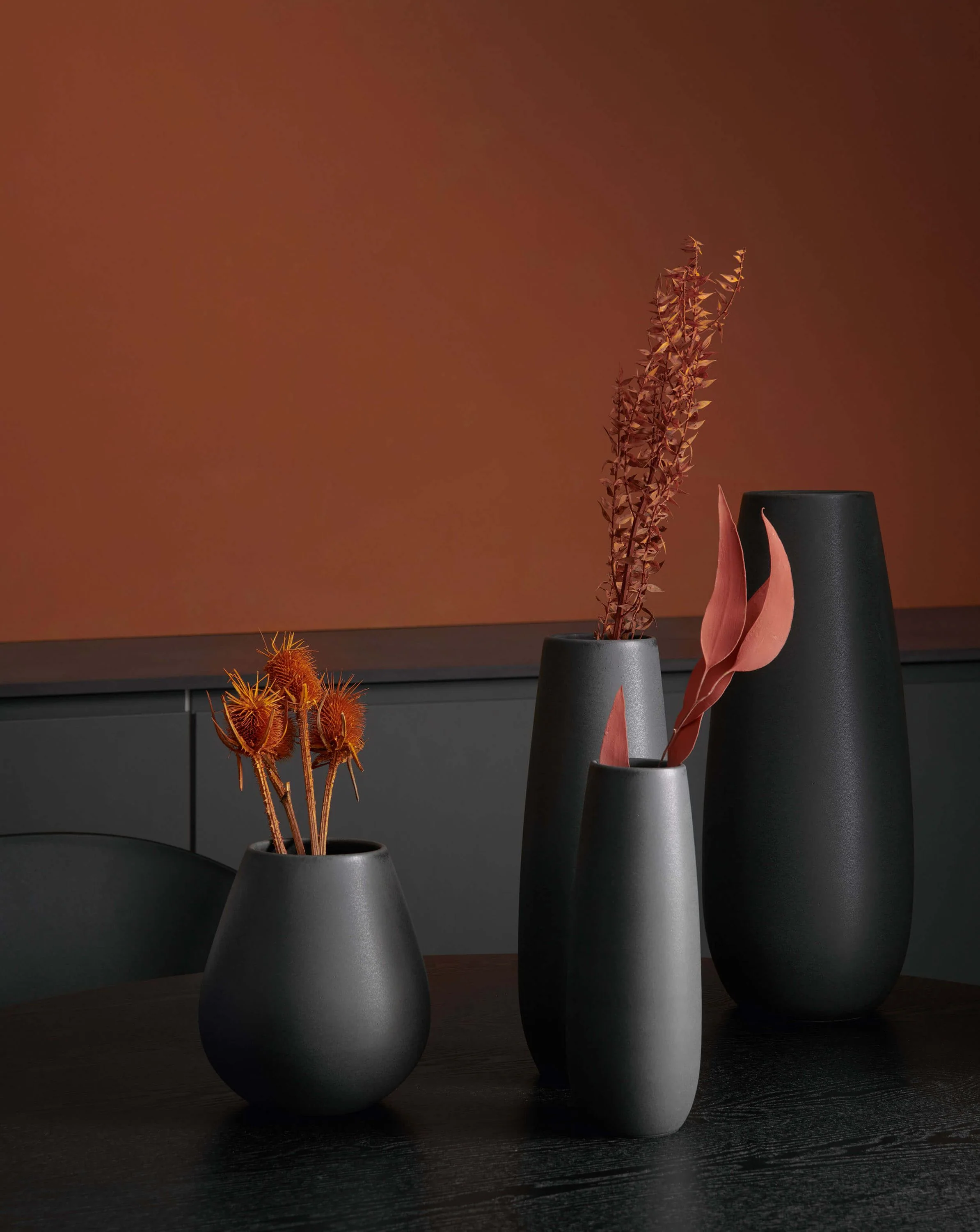 vase, black iron - Image 3